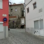 Casa Do Pelourinho - T0 * Лорига
