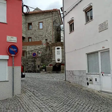 Casa Do Pelourinho - T0 * Loriga